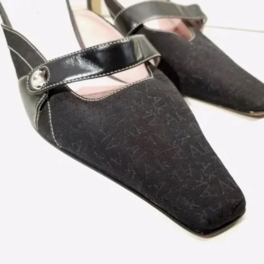Anne Klein Signature Pattern Mules with top strap - Picture 4 of 9